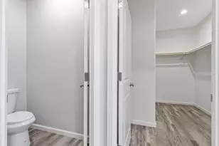 232 E Roseburg Ave, Modesto, CA 95350 - Photo 25