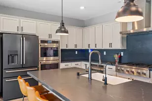 2849 Tacoma Dr, Lathrop, CA 95330 - Photo 9