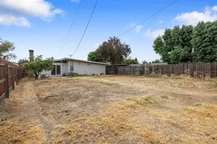 2023 Ellis St, Modesto, CA 95354 - Photo 27