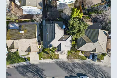 9479 Windrunner Lane, Elk Grove, CA 95758 - Photo 39