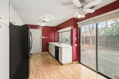 704 Dunbarton Circle, Sacramento, CA 95825 - Photo 17