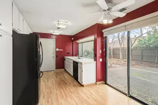 704 Dunbarton Cir, Sacramento, CA 95825 - Photo 17