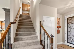 209 Vanney Ct, Roseville, CA 95661 - Photo 17