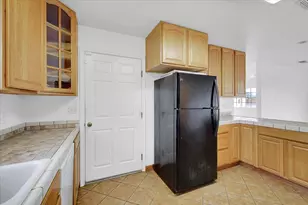 1644 3rd Ave, Olivehurst, CA 95961 - Photo 13