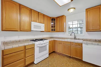 1644 3rd Avenue, Olivehurst, CA 95961 - Photo 11