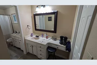 3115 E Clinton Avenue, Fresno, CA 93703 - Photo 17