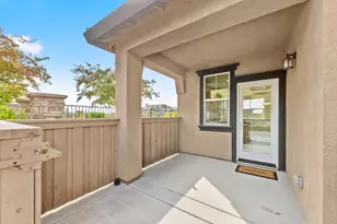 3849 Miners Ravine Dr, Roseville, CA 95661 - Photo 31