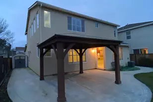 840 Saffron Dr, Tracy, CA 95377 - Photo 17