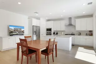 7048 Blue Bay Ln, Stockton, CA 95219 - Photo 7