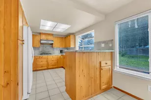 9444 Medallion Way, Sacramento, CA 95826 - Photo 7