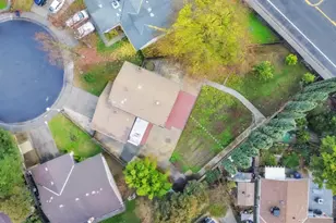 9444 Medallion Way, Sacramento, CA 95826 - Photo 37