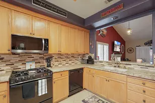 922 Pearwood Cir, Lodi, CA 95242 - Photo 13