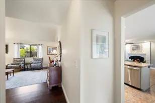 6872 Brandy Cir, Granite Bay, CA 95746 - Photo 7