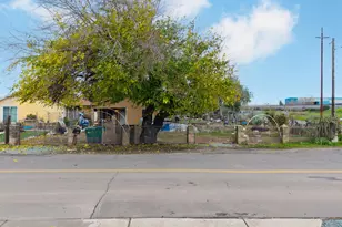 736 S Modesto Ave, Stockton, CA 95203 - Photo 1
