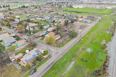 736 S Modesto Avenue, Stockton, CA 95203 - Photo 7