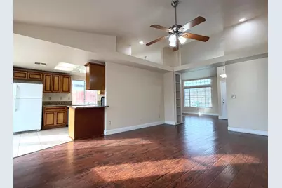 8280 Summer Falls Circle, Sacramento, CA 95828 - Photo 11