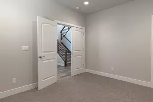 1271 Veteran St, Manteca, CA 95337 - Photo 3