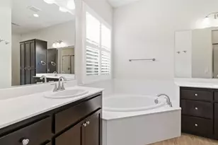 868 River Pointe Cir, Oakdale, CA 95361 - Photo 25