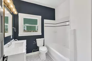 1045 35th St, Sacramento, CA 95816 - Photo 31