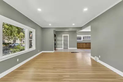 1045 35th Street, Sacramento, CA 95816 - Photo 11