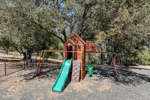 20564 Wildwood W Dr, Penn Valley, CA 95946 - Photo 17