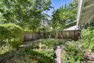 2617 Loyola Dr, Davis, CA 95618 - Photo 49