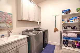 9444 Quintero Ave, Elk Grove, CA 95624 - Photo 19