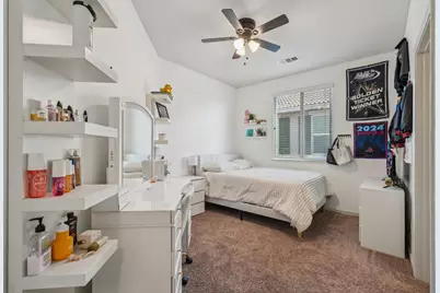 5121 Glenwood Springs Way, Roseville, CA 95747 - Photo 17