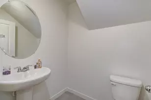 7761 Forestdale Wy, Elk Grove, CA 95758 - Photo 29