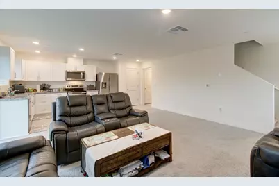 7761 Forestdale Way, Elk Grove, CA 95758 - Photo 7