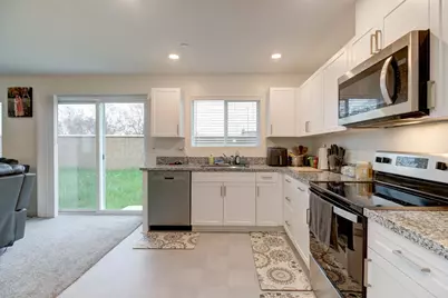 7761 Forestdale Way, Elk Grove, CA 95758 - Photo 11