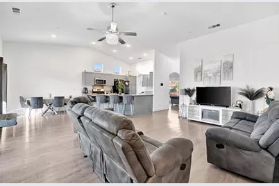 1228 Monterey Street, Madera, CA 93637 - Photo 11