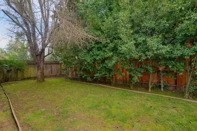 415 Claydon Way, Sacramento, CA 95864 - Photo 31