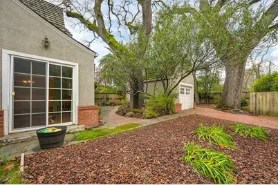 150 Southgate Road, Sacramento, CA 95815 - Photo 33