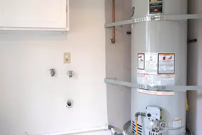 1740 Sandalwood Drive, Stockton, CA 95210 - Photo 21