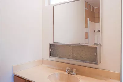 1740 Sandalwood Drive, Stockton, CA 95210 - Photo 19