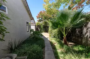 2123 Spring Blossom Ln, Turlock, CA 95382 - Photo 29