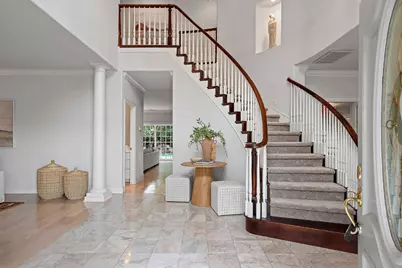 5 Latham Lane, Sacramento, CA 95864 - Photo 3