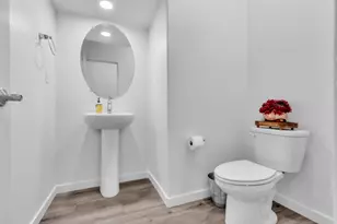 1618 Aleppo Ln, Sacramento, CA 95834 - Photo 11