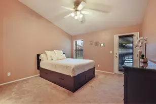 1874 Hartnell Ct, Los Banos, CA 93635 - Photo 17