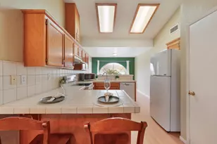 1874 Hartnell Ct, Los Banos, CA 93635 - Photo 9