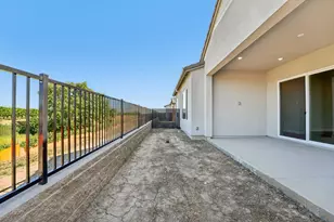 1135 Riverbend Dr, Brentwood, CA 94513 - Photo 17