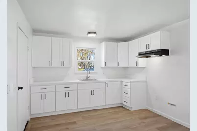 816 Dawn Drive, Modesto, CA 95350 - Photo 11