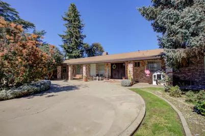 4455 E Whitmore Avenue, Ceres, CA 95307 - Photo 3