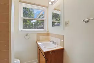 2566 Evergreen St, Sacramento, CA 95815 - Photo 27