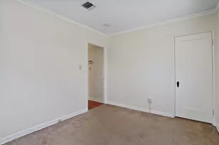 2566 Evergreen St, Sacramento, CA 95815 - Photo 25