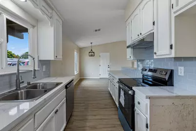 1407 E D Street, Oakdale, CA 95361 - Photo 7