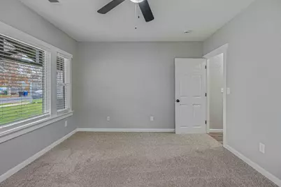 117 S Santa Ana Avenue, Modesto, CA 95354 - Photo 17