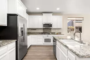 12300 Pawcatuck Way, Rancho Cordova, CA 95742 - Photo 5