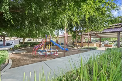 140 Ivy Avenue #A5, Patterson, CA 95363 - Photo 17